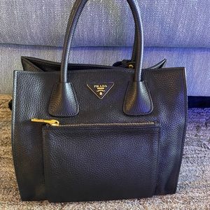 Prada bag, Front Pocket wing Convertible Tote Vitello Daino.